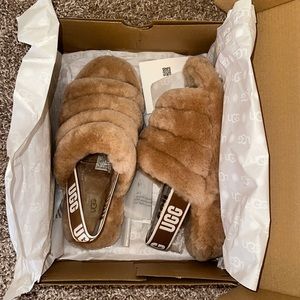 Ugg fluff yeah slippers chestnut size 9